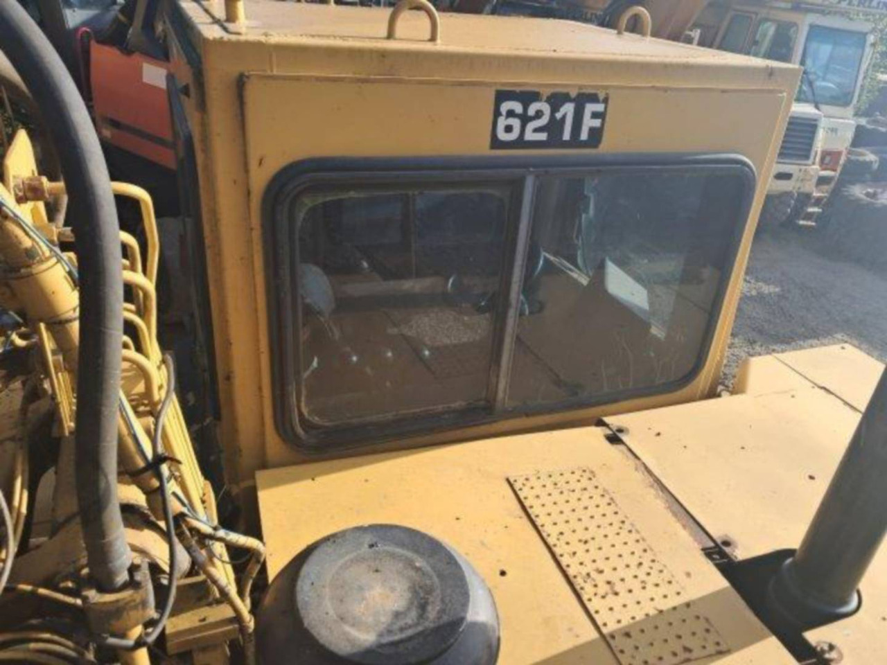 리스 CAT 621F CAT 621F : 사진 12 리스 CAT 621F CAT 621F : 사진 12