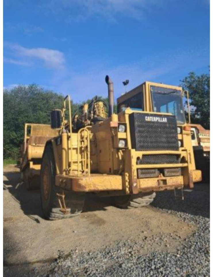 CAT 621F - 스크레이퍼 : 사진 1 CAT 621F - 스크레이퍼 : 사진 1