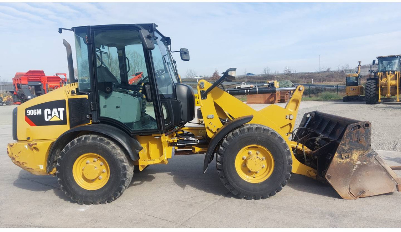 CAT 906M - 휠 로더 : 사진 5 CAT 906M - 휠 로더 : 사진 5