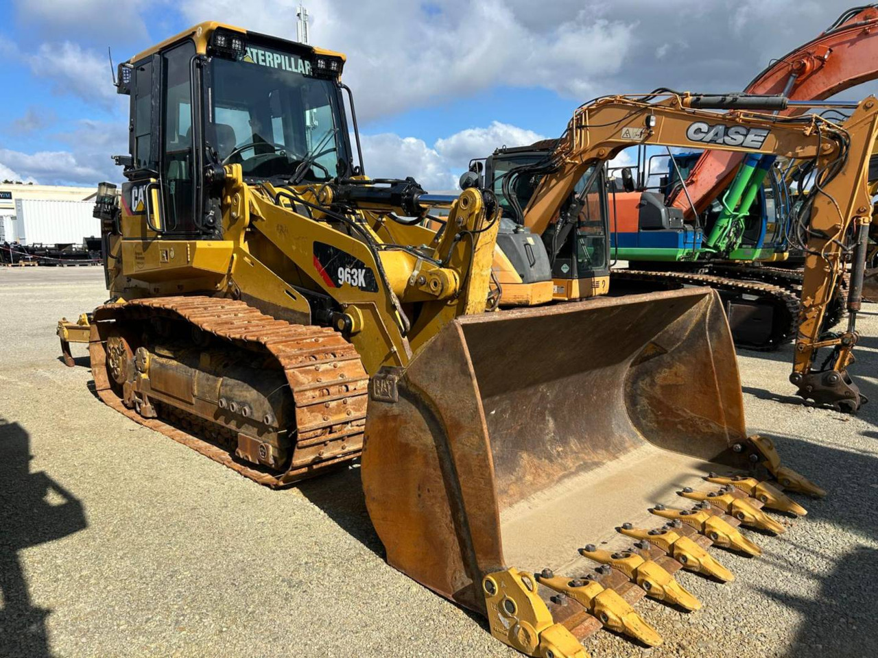 CAT 963K - 크롤러 로더 : 사진 2 CAT 963K - 크롤러 로더 : 사진 2