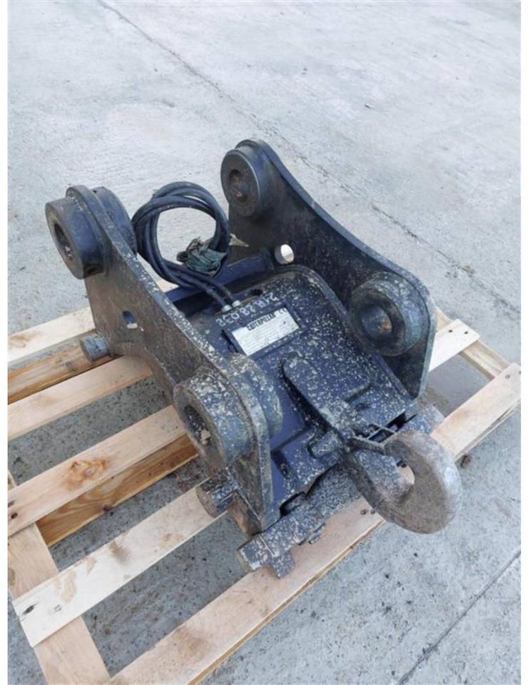 CAT CW20S/174-2496/M315F/TIM70/70/430/281 - 퀵 커플러 : 사진 1 CAT CW20S/174-2496/M315F/TIM70/70/430/281 - 퀵 커플러 : 사진 1