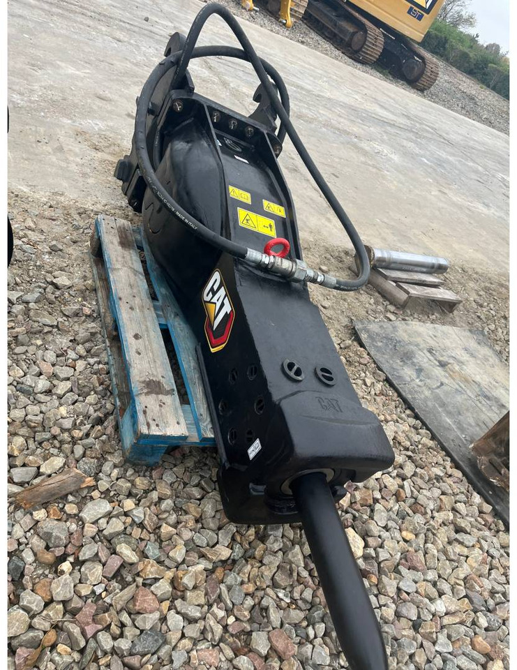 CAT H110S/CW40S/SANS AUTOLUBE - 유압 해머 : 사진 1 CAT H110S/CW40S/SANS AUTOLUBE - 유압 해머 : 사진 1