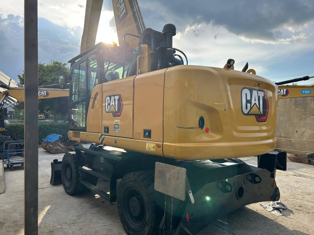 CAT MH3024-1 - 휠 굴삭기 : 사진 4 CAT MH3024-1 - 휠 굴삭기 : 사진 4