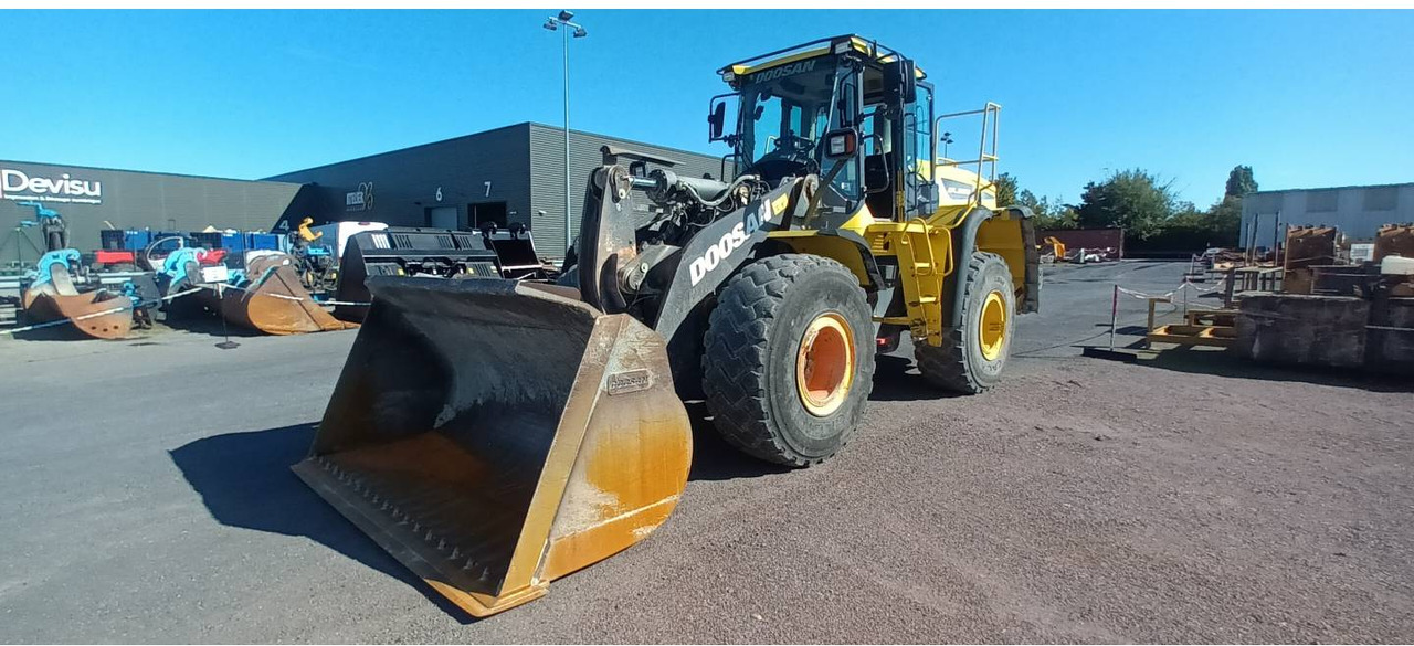 DOOSAN INFRACORE AMERICA CORP. DL300.5 - 휠 로더 : 사진 1 DOOSAN INFRACORE AMERICA CORP. DL300.5 - 휠 로더 : 사진 1