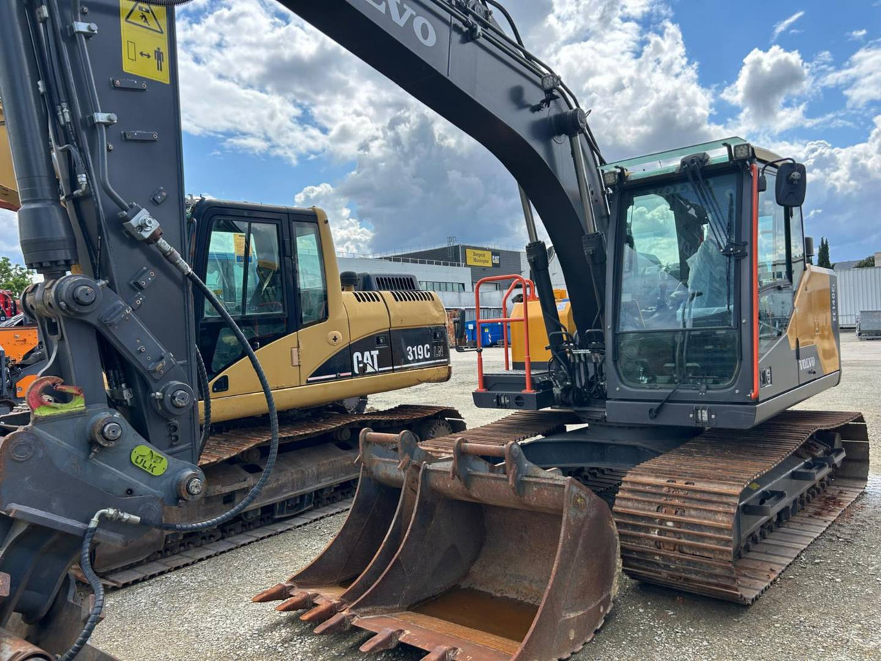 VOLVO CONSTRUCTION EQUIPMENT EC140 - 크롤러 굴삭기 : 사진 1 VOLVO CONSTRUCTION EQUIPMENT EC140 - 크롤러 굴삭기 : 사진 1