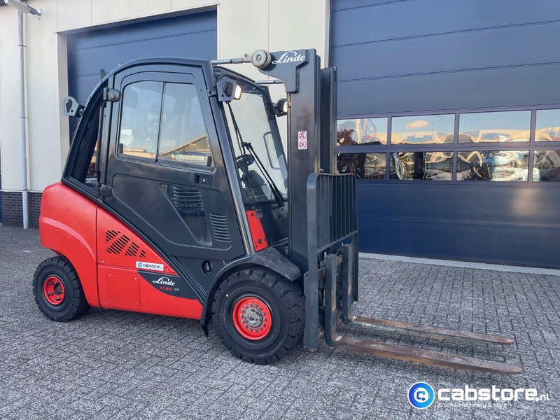 Linde H35D-02 Heftruck - Bouwjaar 2013 - Draaiuren 6892 - Diesel - Side Shift - Freelift - Doorrij hoogte 217 cm !! - 디젤 지게차 : 사진 1 Linde H35D-02 Heftruck - Bouwjaar 2013 - Draaiuren 6892 - Diesel - Side Shift - Freelift - Doorrij hoogte 217 cm !! - 디젤 지게차 : 사진 1
