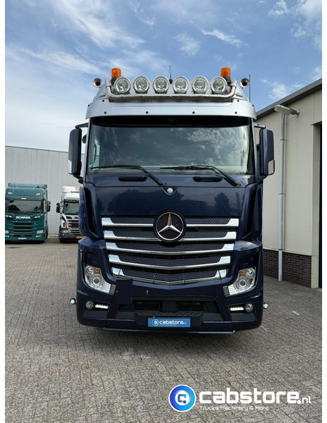 Mercedes-Benz ACTROS  3663 Euro 6 - 8x2 - RETARDER - Bouwjaar 09-2017 - 30 Ton's Container Kabelsysteem - Km 476.892 - Good condition - 케이블 시스템 트럭 : 사진 4 Mercedes-Benz ACTROS  3663 Euro 6 - 8x2 - RETARDER - Bouwjaar 09-2017 - 30 Ton's Container Kabelsysteem - Km 476.892 - Good condition - 케이블 시스템 트럭 : 사진 4