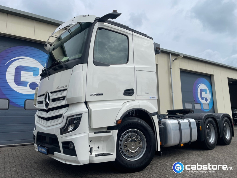Mercedes-Benz Actros 3363 6x4 SLT Euro 6 3363 6x4 SLT Euro 6 - Zwaartransport - Heavy Load - Schwertransporte - 140 Ton - Year 2024 - Km 35.788 !! - Turbo Retarder Clutch - LIKE NEW !! - 트랙터 유닛 : 사진 2 Mercedes-Benz Actros 3363 6x4 SLT Euro 6 3363 6x4 SLT Euro 6 - Zwaartransport - Heavy Load - Schwertransporte - 140 Ton - Year 2024 - Km 35.788 !! - Turbo Retarder Clutch - LIKE NEW !! - 트랙터 유닛 : 사진 2