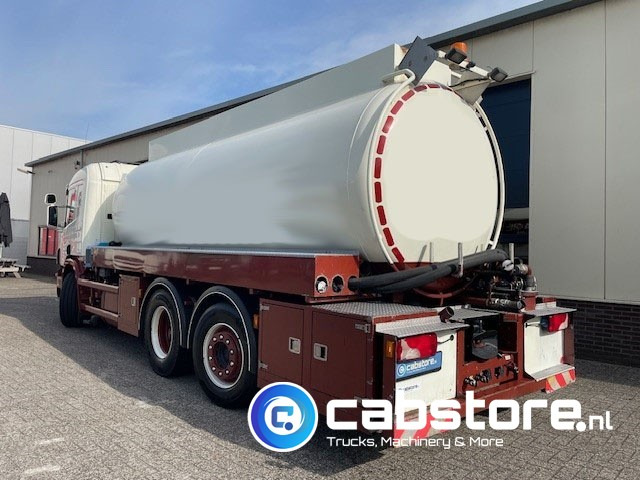 Scania P 380 B 6X2*4 HNA - RETARDER - Tankwagen olie - Olietank - ADR - 16.920 liter - Bouwjaar 2007 - Km 881.924 - 유조트럭 : 사진 3 Scania P 380 B 6X2*4 HNA - RETARDER - Tankwagen olie - Olietank - ADR - 16.920 liter - Bouwjaar 2007 - Km 881.924 - 유조트럭 : 사진 3