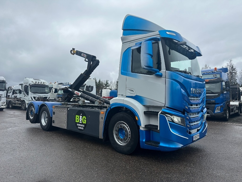 Iveco AD 260S40 Y/FS CNG - 후크 리프트 트럭 : 사진 3 Iveco AD 260S40 Y/FS CNG - 후크 리프트 트럭 : 사진 3
