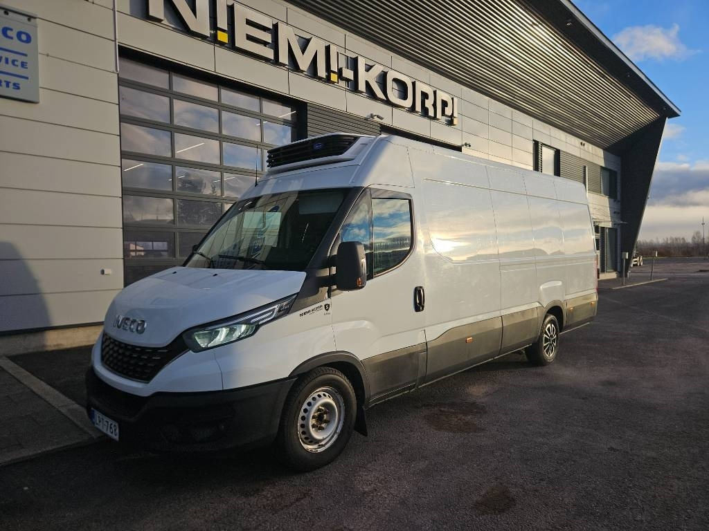 Iveco Daily 35S16A8 kylmäkone - 냉동 밴 : 사진 1 Iveco Daily 35S16A8 kylmäkone - 냉동 밴 : 사진 1