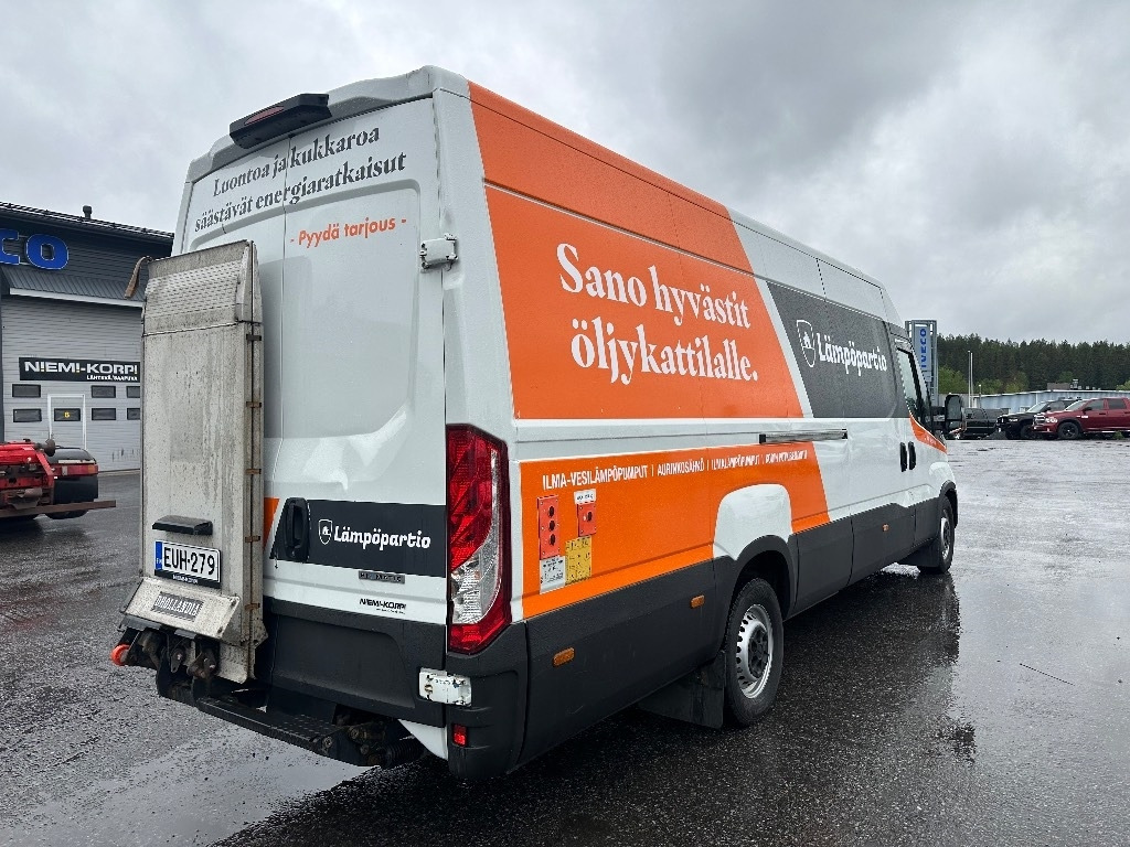 Iveco Daily 35S16 - 패널 밴 : 사진 3 Iveco Daily 35S16 - 패널 밴 : 사진 3