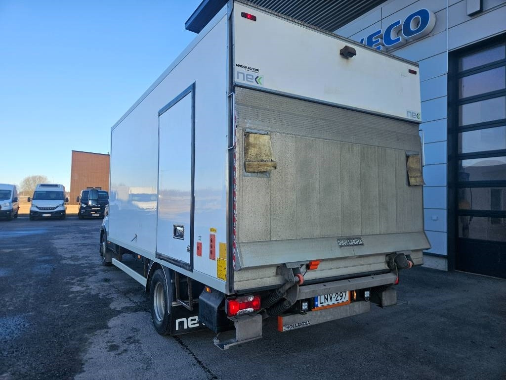 Iveco Daily 70C18 A8 - 박스 밴 : 사진 4 Iveco Daily 70C18 A8 - 박스 밴 : 사진 4