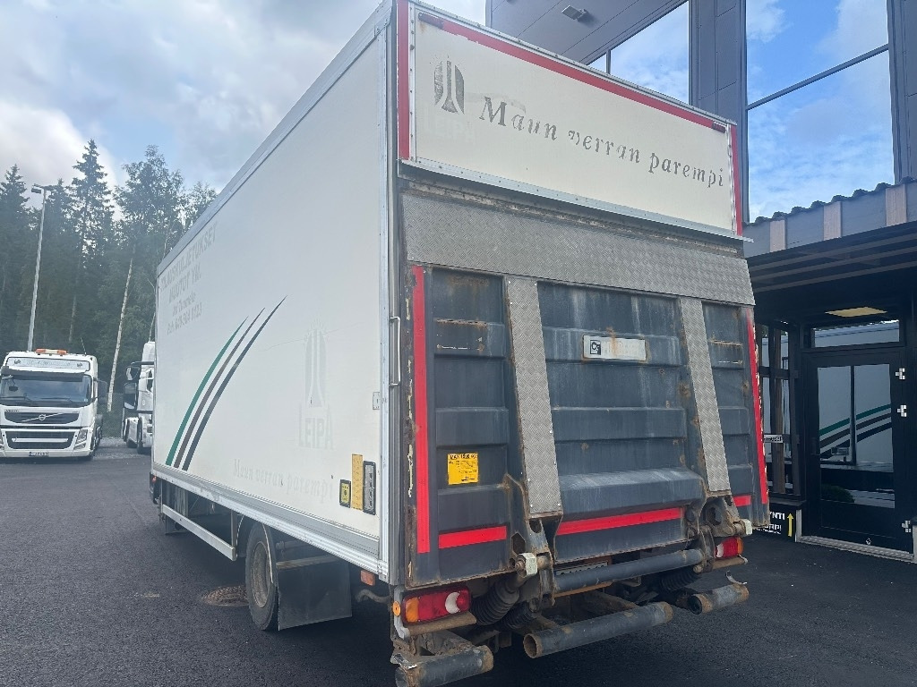 Iveco Eurocargo 100 E22 - 박스 트럭 : 사진 4 Iveco Eurocargo 100 E22 - 박스 트럭 : 사진 4