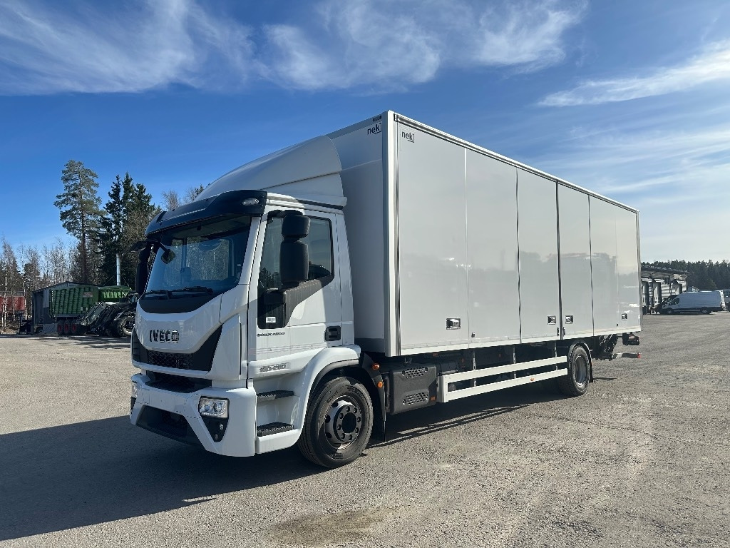 Iveco Eurocargo 160E28 - 박스 트럭 : 사진 1 Iveco Eurocargo 160E28 - 박스 트럭 : 사진 1