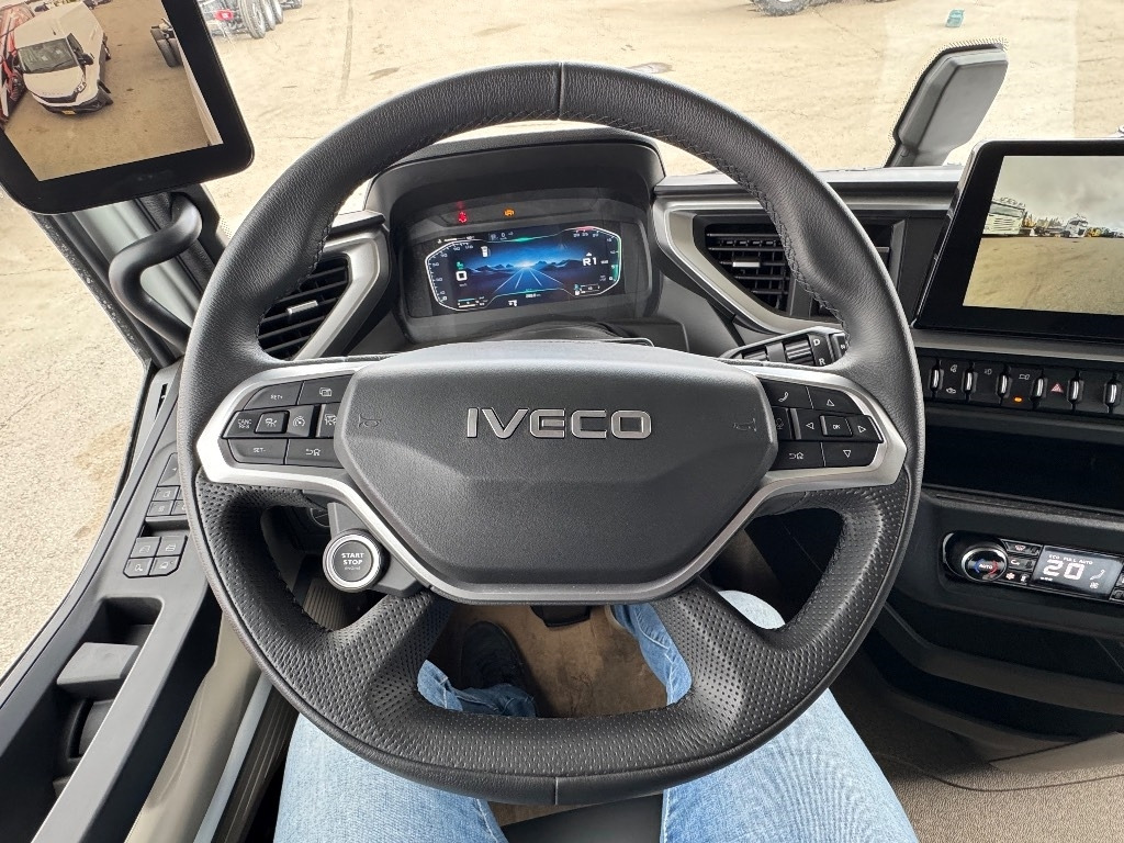 신규 캡 새시 트럭 Iveco S-Way AS260S50Y/FS CM UUTTA MALLIA : 사진 12