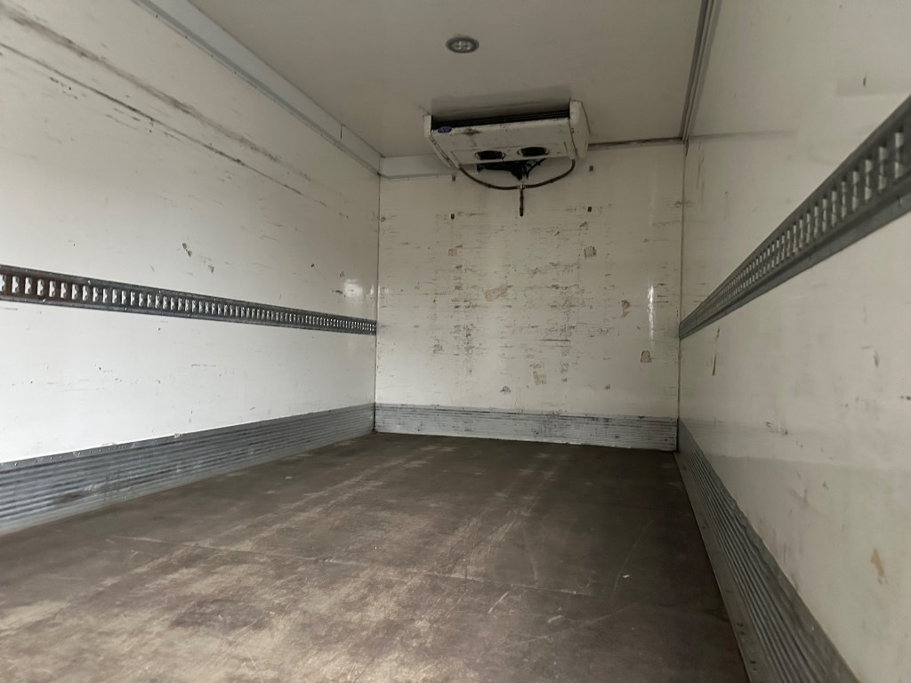 Mercedes-Benz Atego 818 - 냉동탑차 : 사진 4 Mercedes-Benz Atego 818 - 냉동탑차 : 사진 4