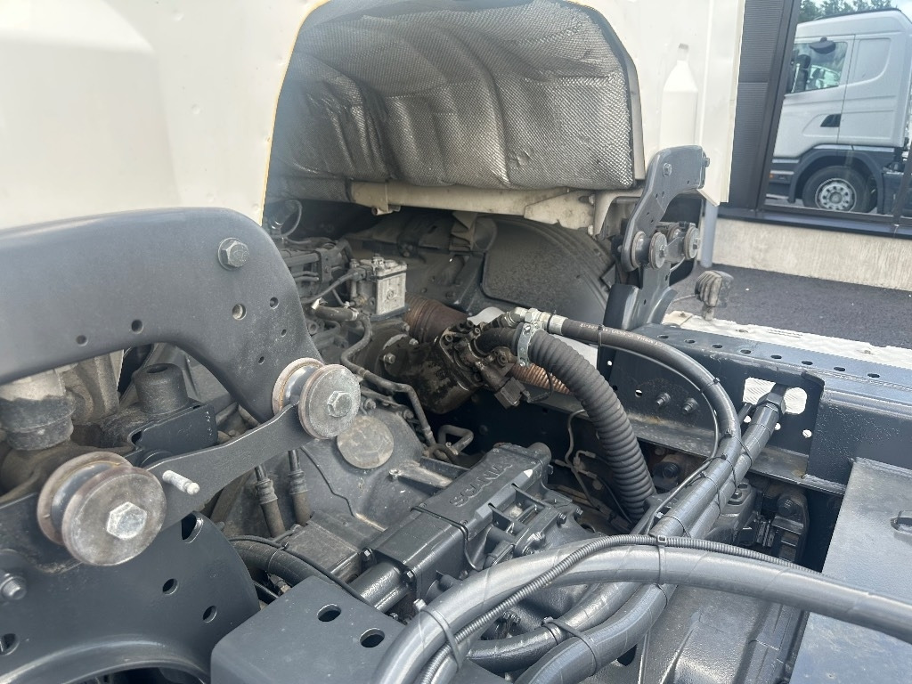 Scania G450 6x2*4 - 후크 리프트 트럭 : 사진 5 Scania G450 6x2*4 - 후크 리프트 트럭 : 사진 5