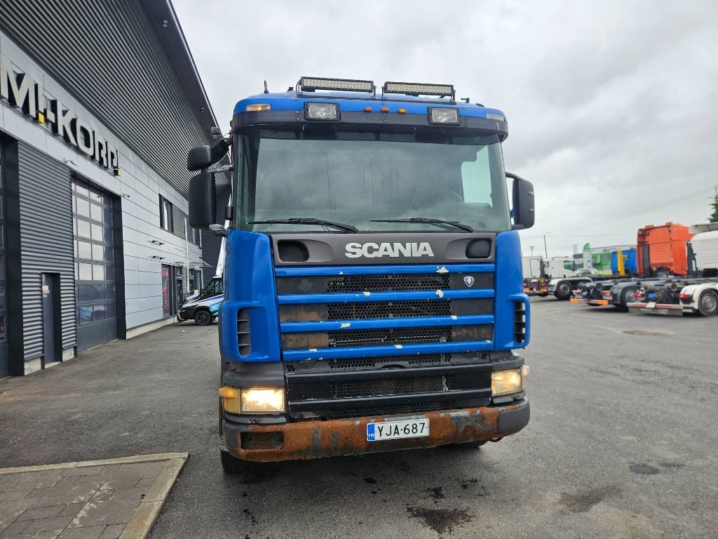 Scania R164 6m taittokoukku - 후크 리프트 트럭 : 사진 2 Scania R164 6m taittokoukku - 후크 리프트 트럭 : 사진 2