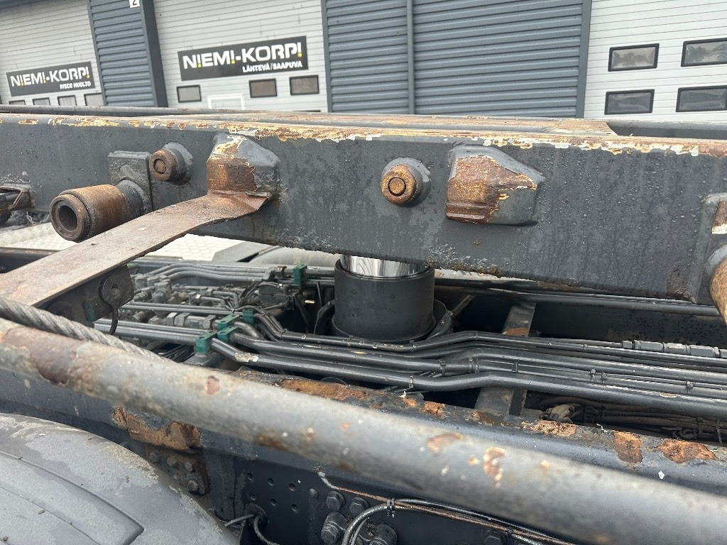 리스 Scania R520 8x2/4  Scania R520 8x2/4 : 사진 9