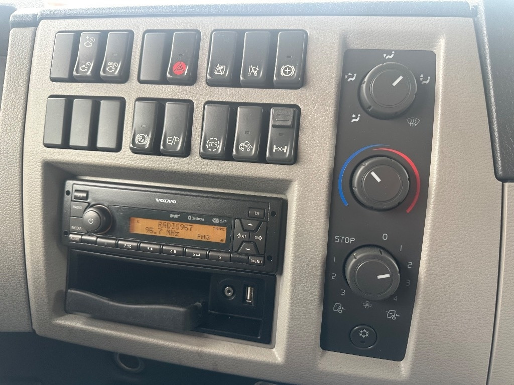 박스 트럭 Volvo FE 320 : 사진 16