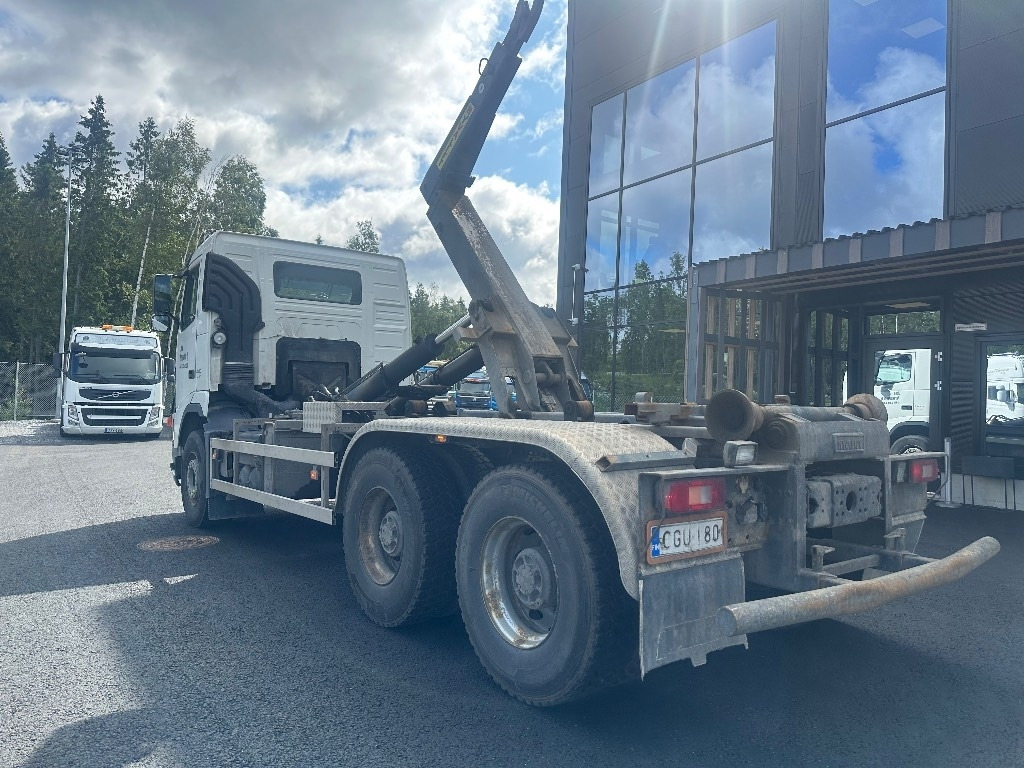 Volvo FH 440 6x4 - 후크 리프트 트럭 : 사진 4 Volvo FH 440 6x4 - 후크 리프트 트럭 : 사진 4