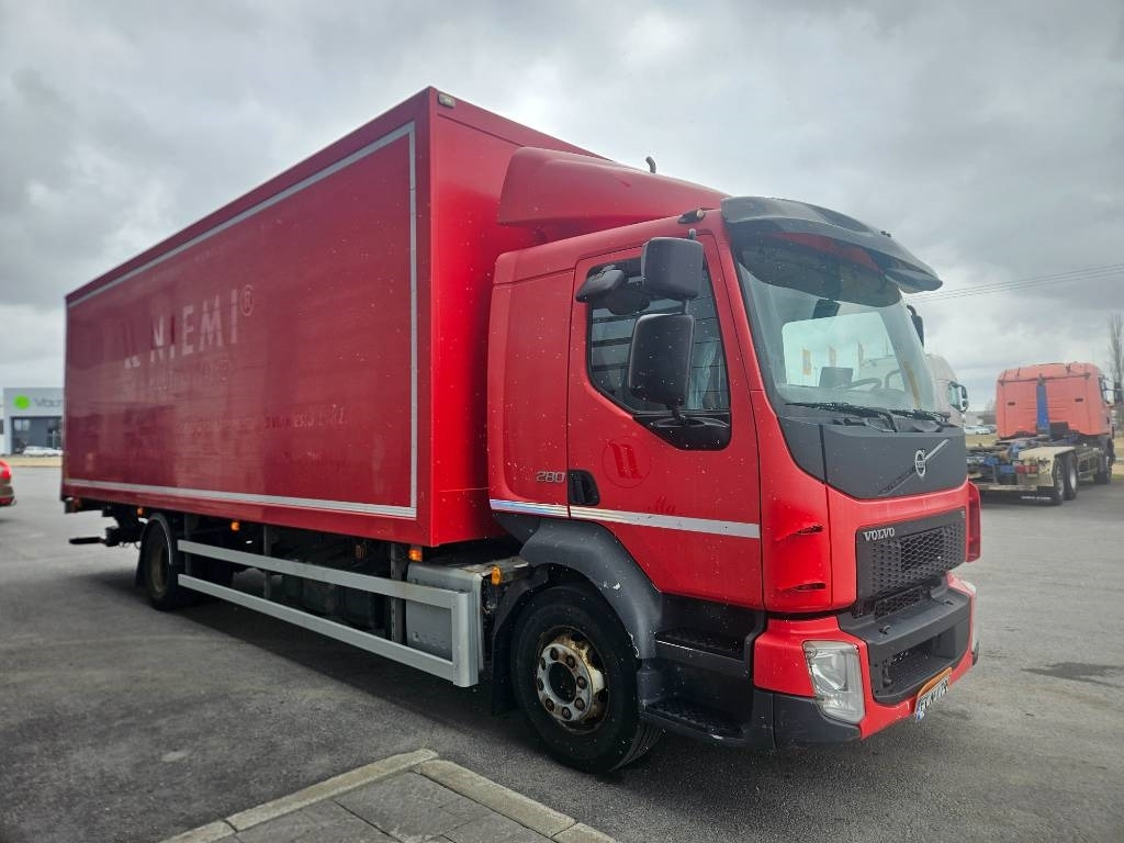 Volvo FL 280 4hlö - 박스 트럭 : 사진 2 Volvo FL 280 4hlö - 박스 트럭 : 사진 2