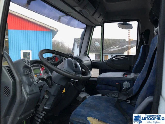 IVECO EUROCARGO 120E25 euro 4 - 박스 트럭 : 사진 4 IVECO EUROCARGO 120E25 euro 4 - 박스 트럭 : 사진 4