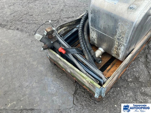 MAN hydraulikanlæg 250 liter - 유압 탱크 트럭 용 : 사진 3 MAN hydraulikanlæg 250 liter - 유압 탱크 트럭 용 : 사진 3