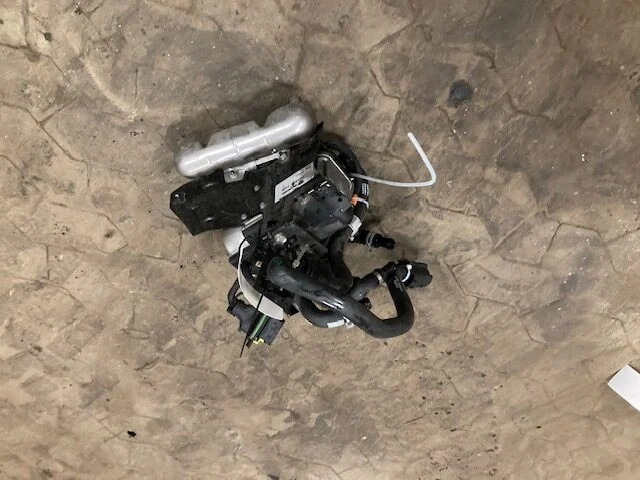 Scania Heater – Oliefyr 6kw – Scania 3034224 - 전기 설비 트럭 용 : 사진 1 Scania Heater – Oliefyr 6kw – Scania 3034224 - 전기 설비 트럭 용 : 사진 1