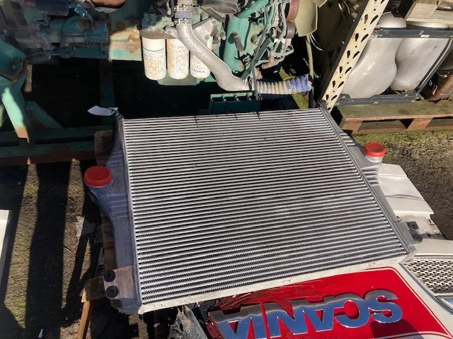 Scania Intercooler – Scania 2898837 - 엔진 및 부품 트럭 용 : 사진 1 Scania Intercooler – Scania 2898837 - 엔진 및 부품 트럭 용 : 사진 1