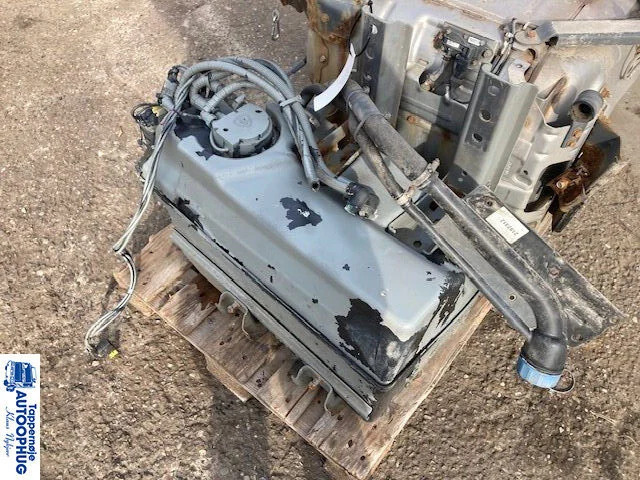Scania adblue tank – reductant tank Scania 2196094 - 요소수 탱크 트럭 용 : 사진 3 Scania adblue tank – reductant tank Scania 2196094 - 요소수 탱크 트럭 용 : 사진 3