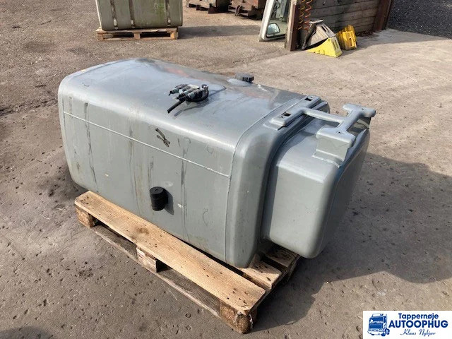 Scania fuel tank 610 liter Scania 2132702 - 연료 탱크 트럭 용 : 사진 1 Scania fuel tank 610 liter Scania 2132702 - 연료 탱크 트럭 용 : 사진 1