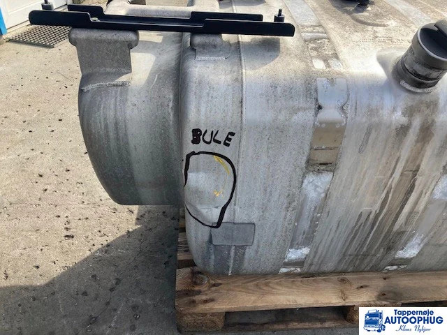 Scania fuel tank 610 liter Scania 2132702 - 연료 탱크 트럭 용 : 사진 5 Scania fuel tank 610 liter Scania 2132702 - 연료 탱크 트럭 용 : 사진 5