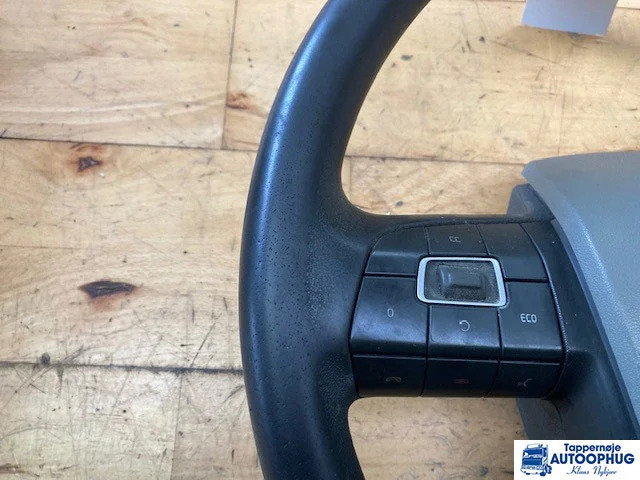 Volvo Steering wheel Volvo 22375510 - 운전실 및 내부 트럭 용 : 사진 3 Volvo Steering wheel Volvo 22375510 - 운전실 및 내부 트럭 용 : 사진 3