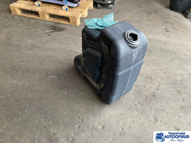 Volvo adblue tank – Volvo 23225656 - 요소수 탱크 트럭 용 : 사진 2 Volvo adblue tank – Volvo 23225656 - 요소수 탱크 트럭 용 : 사진 2