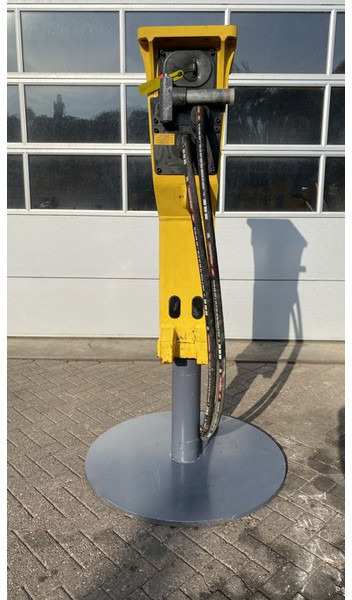 Epiroc MB1000 - 유압 해머 건설기계 용 : 사진 4 Epiroc MB1000 - 유압 해머 건설기계 용 : 사진 4