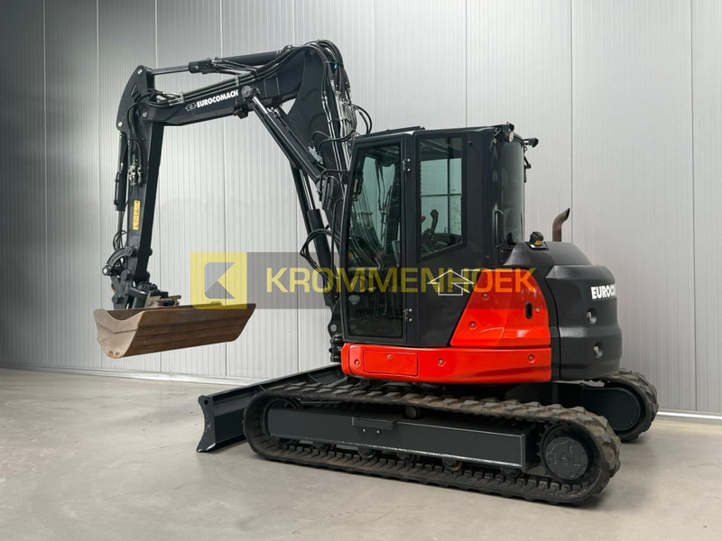 Eurocomach ES 100 TR Powertilt - 미니 굴삭기 : 사진 3 Eurocomach ES 100 TR Powertilt - 미니 굴삭기 : 사진 3