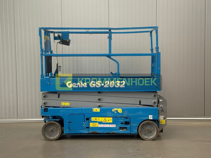 Genie GS 2032 - 시저 리프트 : 사진 1 Genie GS 2032 - 시저 리프트 : 사진 1