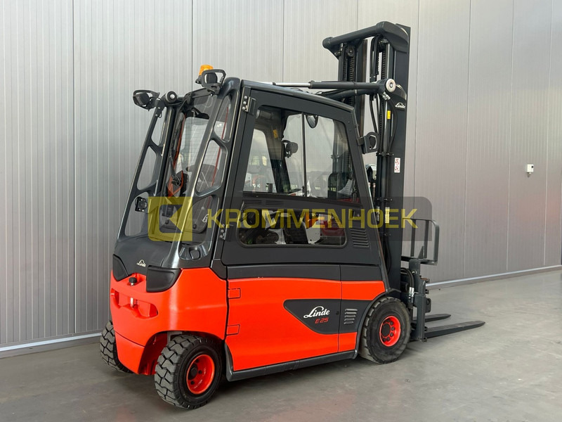 Linde E 25 L - 전기 지게차 : 사진 4 Linde E 25 L - 전기 지게차 : 사진 4