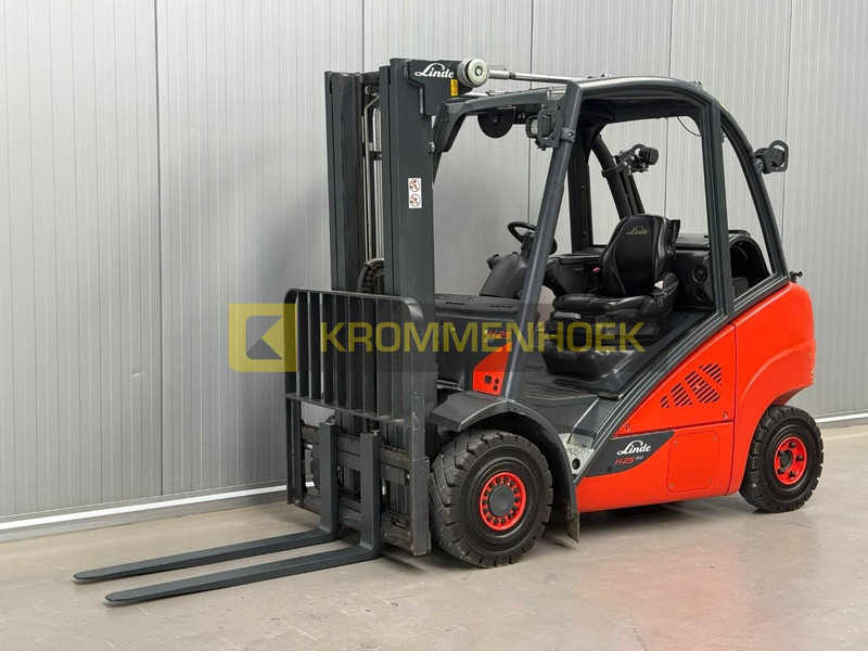 Linde H 25 T - LPG 지게차 : 사진 2 Linde H 25 T - LPG 지게차 : 사진 2