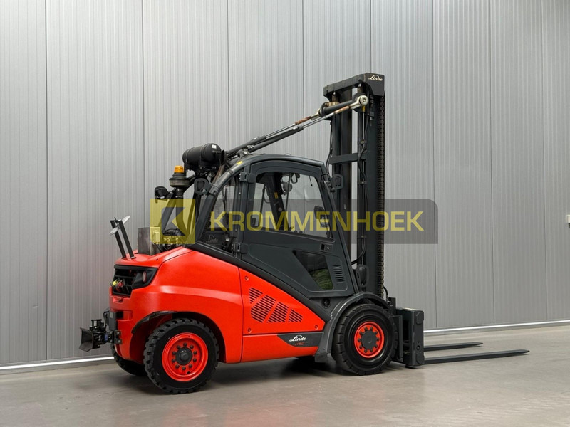 Linde H 50 D Luchtremmen + Aanhangerkoppeling - 디젤 지게차 : 사진 4 Linde H 50 D Luchtremmen + Aanhangerkoppeling - 디젤 지게차 : 사진 4