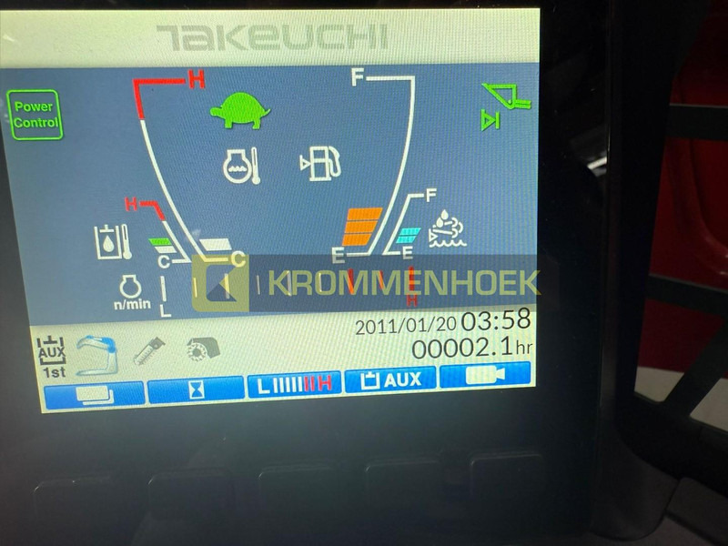 신규 스키드 스티어 로더 Takeuchi TL 12 V-2 : 사진 7 신규 스키드 스티어 로더 Takeuchi TL 12 V-2 : 사진 7