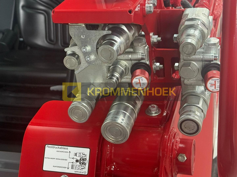 신규 스키드 스티어 로더 Takeuchi TL 12 V-2 : 사진 10 신규 스키드 스티어 로더 Takeuchi TL 12 V-2 : 사진 10