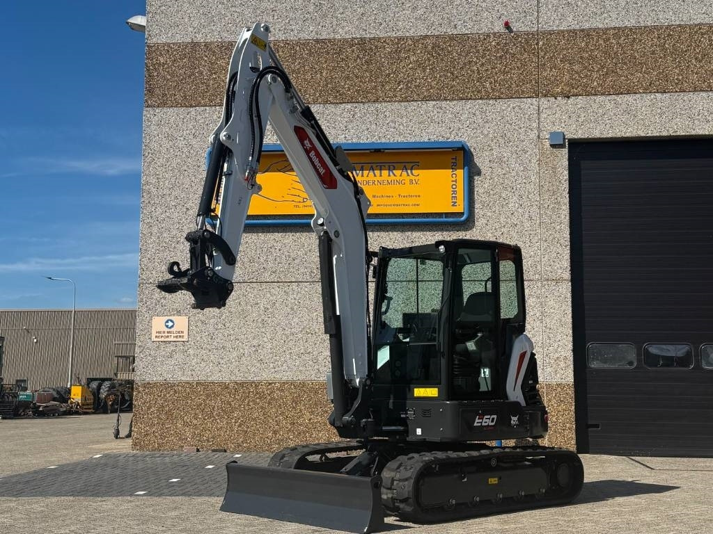 Bobcat E60 R2, 2024, 54 hours!! - 미니 굴삭기 : 사진 2 Bobcat E60 R2, 2024, 54 hours!! - 미니 굴삭기 : 사진 2