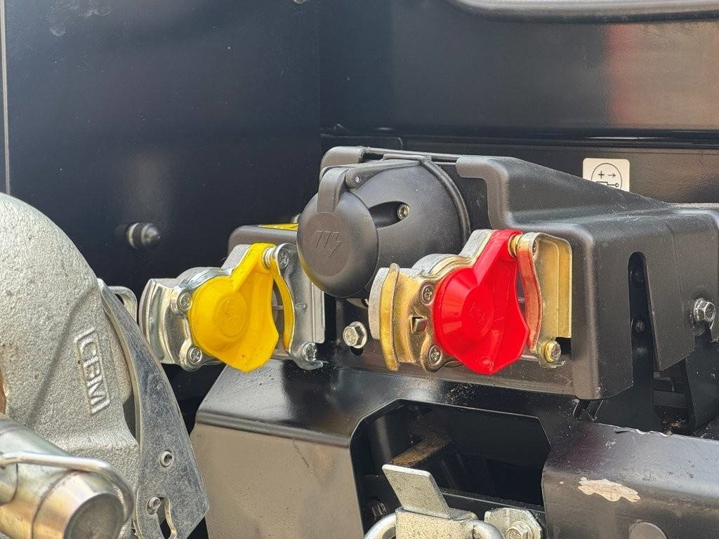 장궤형 트랙터 Case IH Maxxum 150 CVX, 50k, air, 2024! : 사진 13 장궤형 트랙터 Case IH Maxxum 150 CVX, 50k, air, 2024! : 사진 13