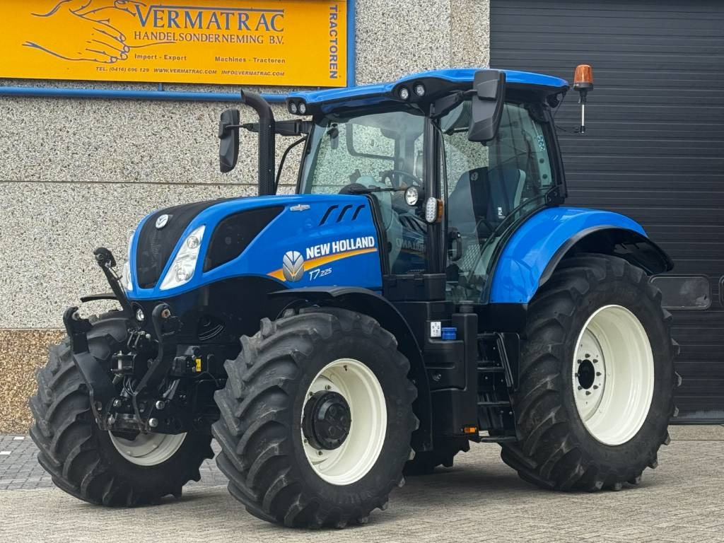 New Holland T7.225AC, frontlinkage, airbrakes, 50k, 2023!! - 장궤형 트랙터 : 사진 1 New Holland T7.225AC, frontlinkage, airbrakes, 50k, 2023!! - 장궤형 트랙터 : 사진 1