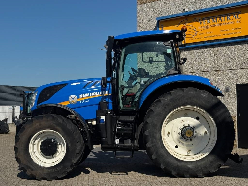 New Holland T7.245 Auto Command, GPS complete, frontlinkage - 장궤형 트랙터 : 사진 2 New Holland T7.245 Auto Command, GPS complete, frontlinkage - 장궤형 트랙터 : 사진 2