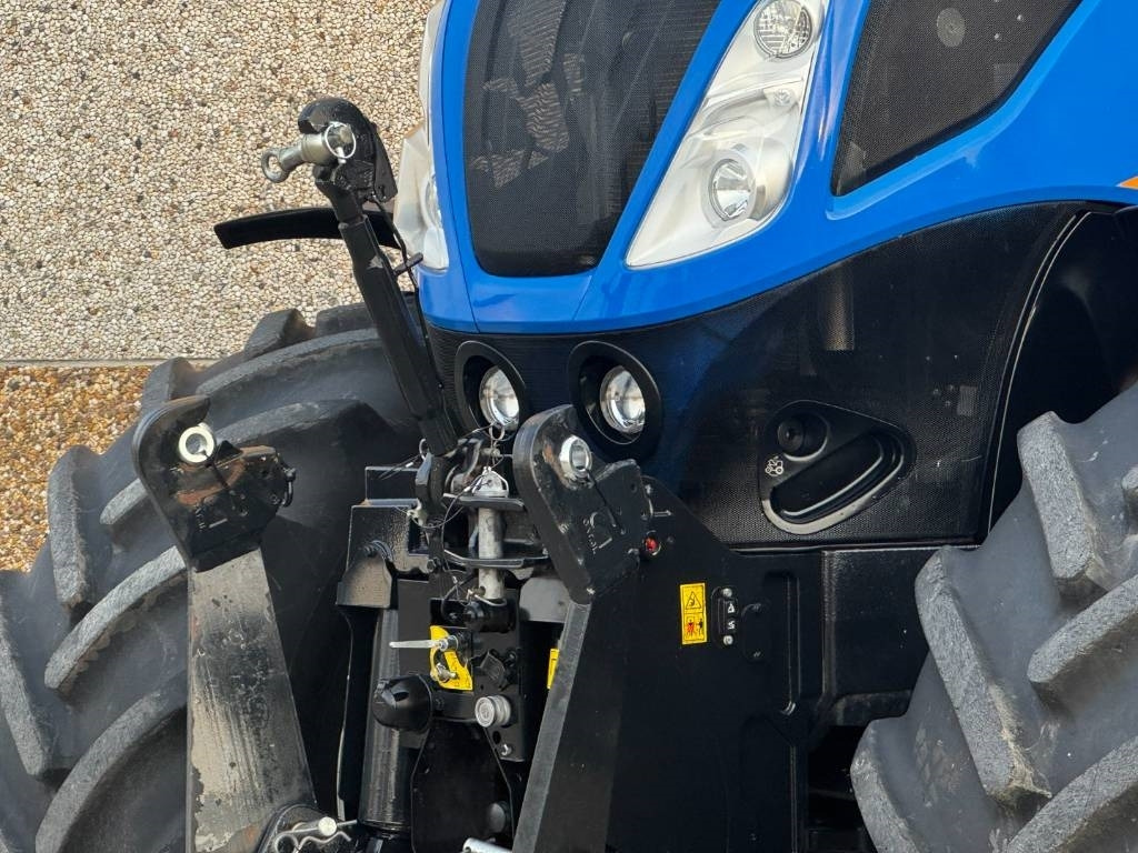 New Holland T7.270 Auto Command, frontlinkage + PTO,1091 hr - 장궤형 트랙터 : 사진 4 New Holland T7.270 Auto Command, frontlinkage + PTO,1091 hr - 장궤형 트랙터 : 사진 4