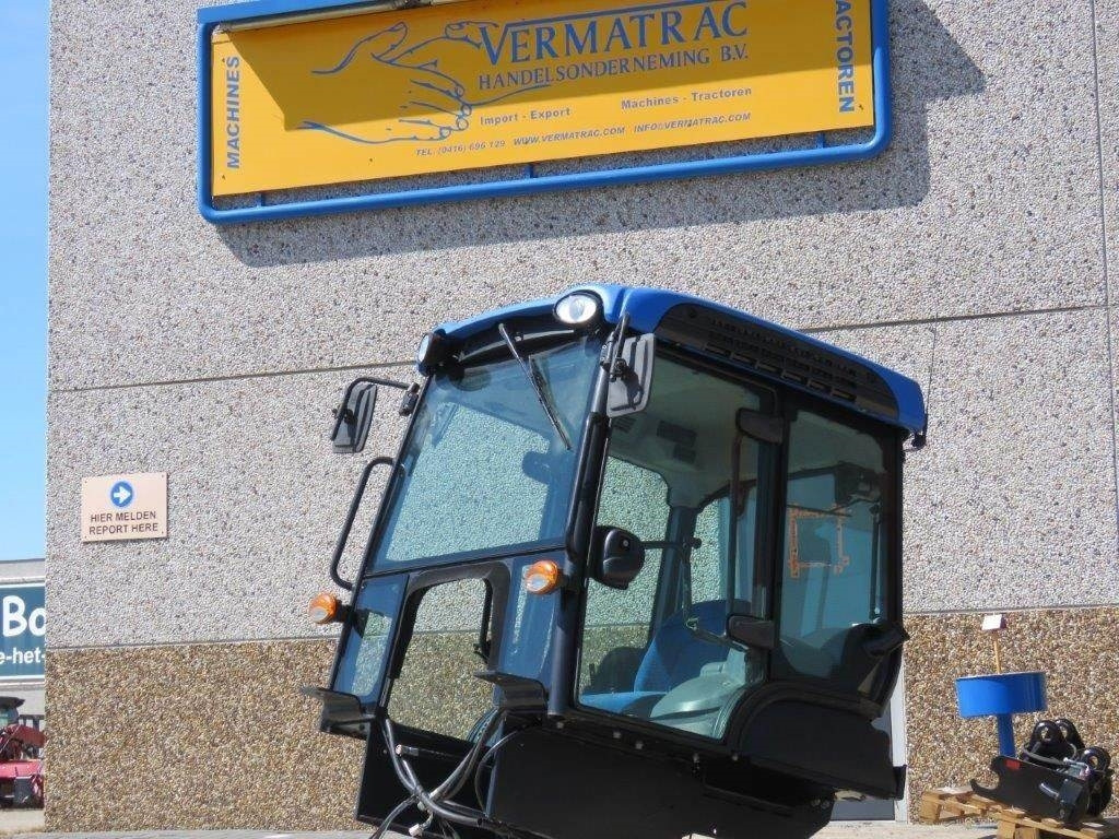New Holland TK - 운전실 건설기계 용 : 사진 1 New Holland TK - 운전실 건설기계 용 : 사진 1